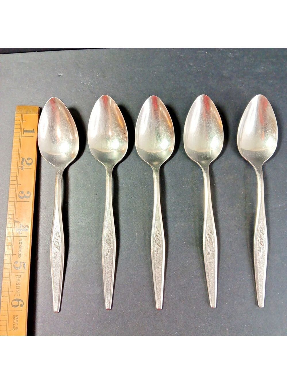 5 X ONEIDA Spoons Community Woodmere Stainless Steel Spoons 6 Inch
